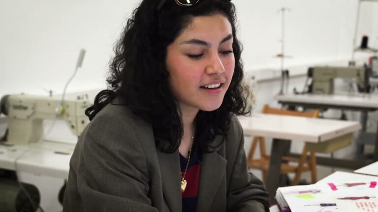 Entrevistas a Estilistas Destacados en el Desfile de Moda