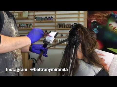 T&eacute;cnicas de Mechas Freehand: Todo lo que Debes Saber